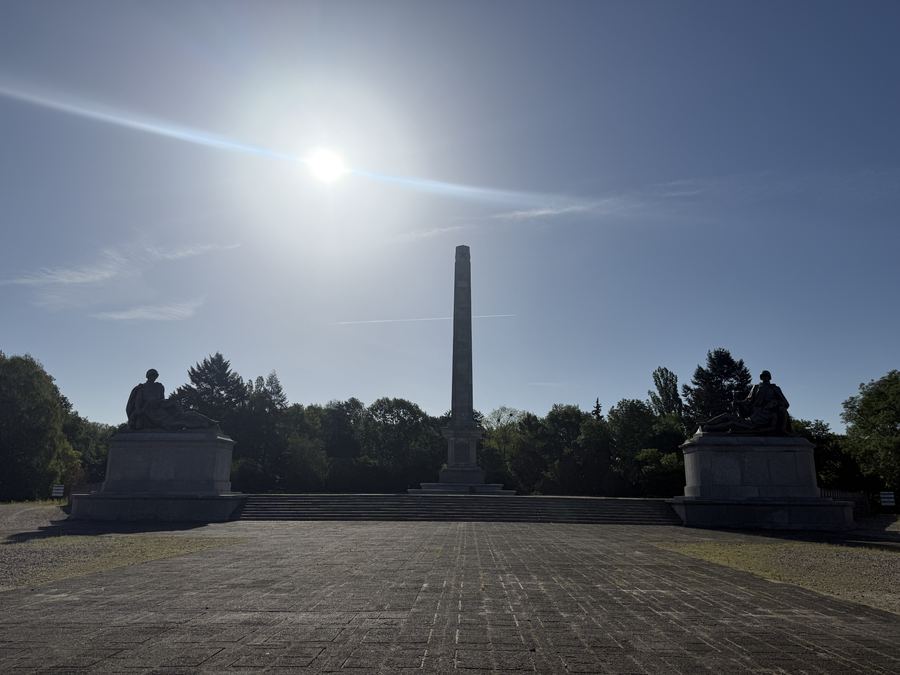 Soviet Military Cemetery - Mausoleum Park, Warsaw