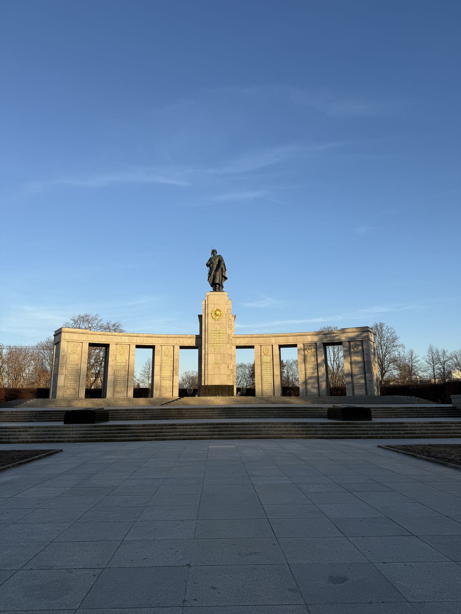 Soviet War Memorial, Tiergarten