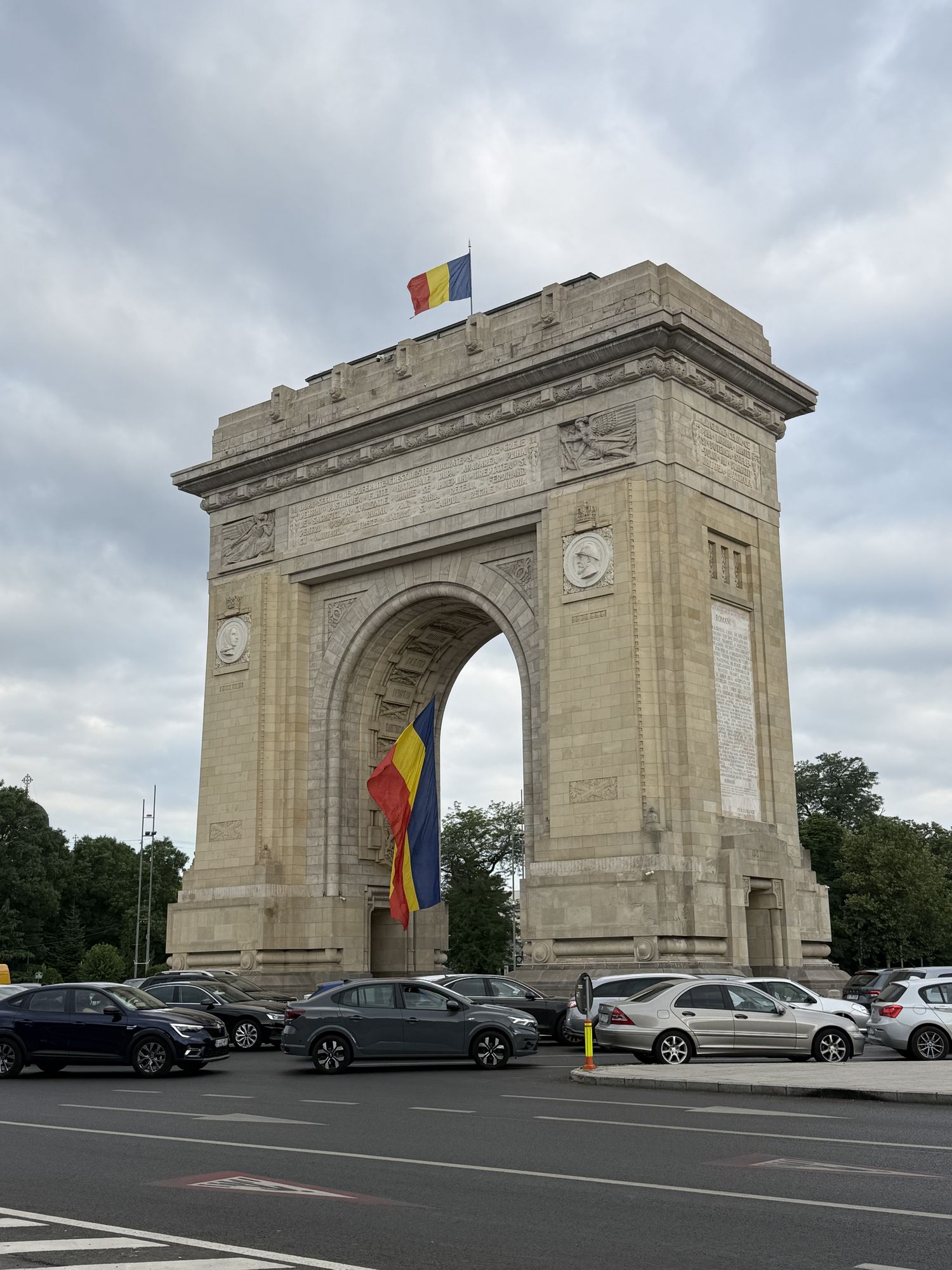 Arcul de Triumf, Bucharest